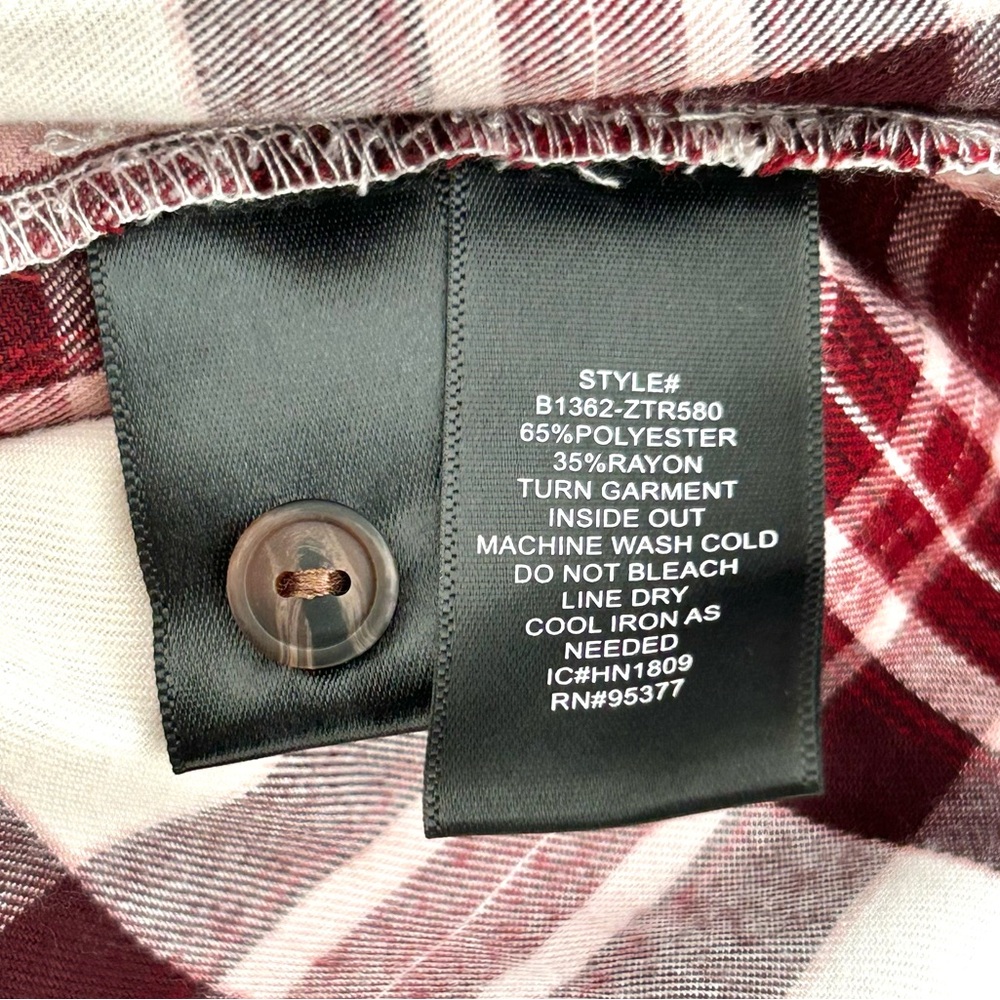 🌸NWT Sanctuary Boyfriend Maroon Plaid Button Down Shirt. Lightweight Flannel. M - Picture 12 of 15